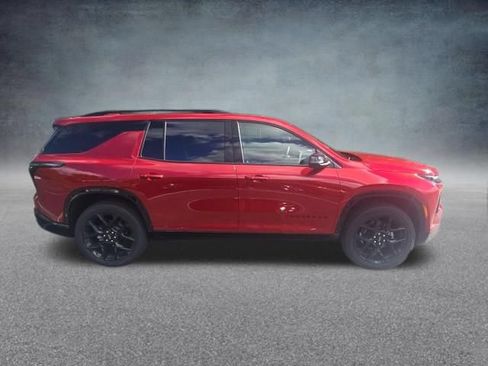 Used 2026 Chevrolet Traverse RS w/ LPO, Floor Liner Package AWD/4WD image 10