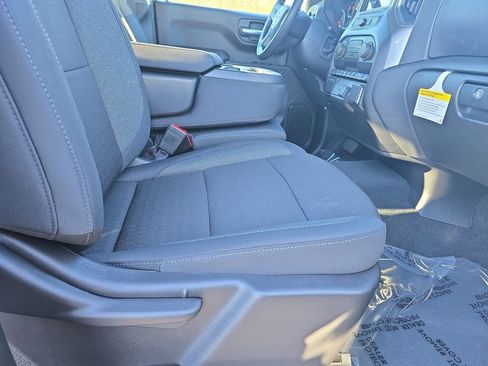 New 2026 Chevrolet Silverado 1500 Custom Trail Boss AWD/4WD image 10