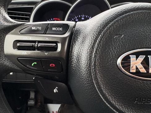 Used 2015 Kia Optima LX image 29