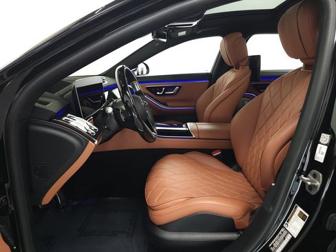 Certified 2025 Mercedes-Benz S 580e 4MATIC Sedan image 8