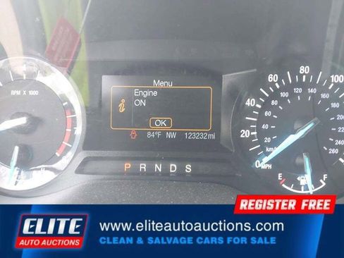 Used 2016 Ford Fusion SE w/ Equipment Group 201A FWD image 14