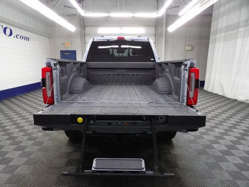 Used 2026 Ford F250 Platinum AWD/4WD image 44