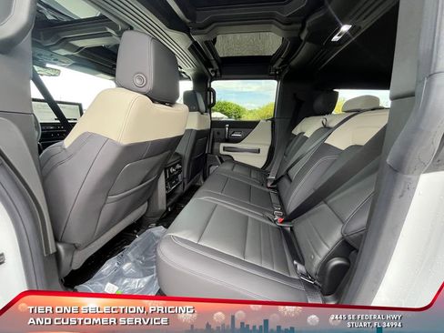 New 2026 GMC Hummer EV SUV image 12