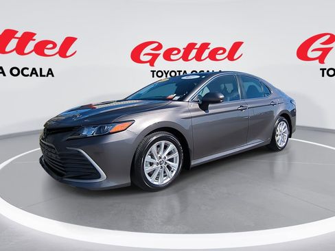 Used 2023 Toyota Camry LE image 1