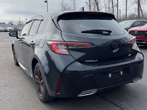 Used 2019 Toyota Corolla SE image 2