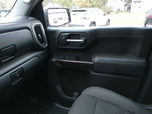 Used 2019 Chevrolet Silverado 1500 LT w/ All-Star Edition image 16