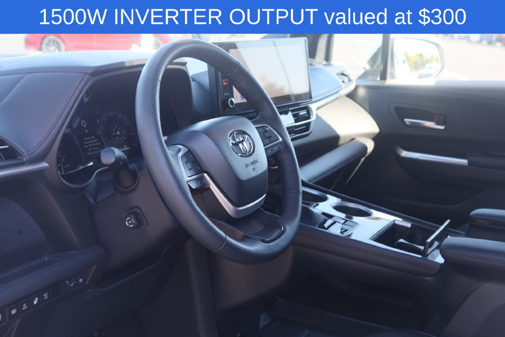 Used 2025 Toyota Sienna Platinum AWD/4WD image 7