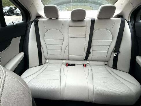 Used 2017 Mercedes-Benz C 300 Sedan image 28