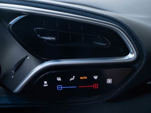 Used 2023 Ferrari 296 GTB Base image 40