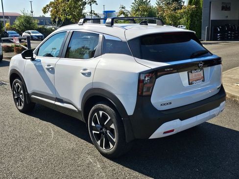 New 2026 Nissan Kicks SV w/ Cold Weather Package image 4