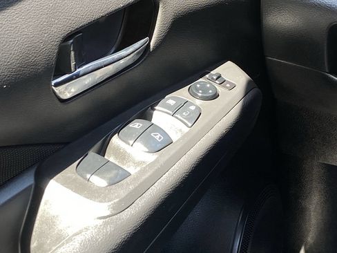 Certified 2023 Nissan Kicks SV FWD image 28