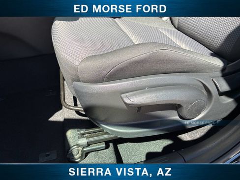 Used 2025 Kia Soul LX FWD image 20