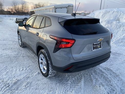 New 2026 Chevrolet Trax LS w/ LS Convenience Package image 5