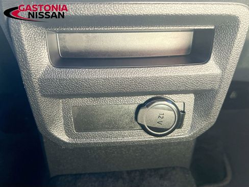 Used 2024 Volkswagen Tiguan S image 32