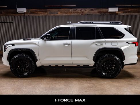 Used 2025 Toyota Sequoia TRD Pro AWD/4WD image 4