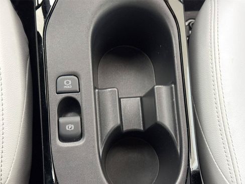 Used 2025 Toyota Corolla XSE FWD image 27