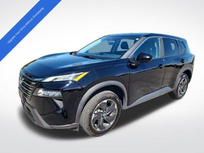 Used 2025 Nissan Rogue SV