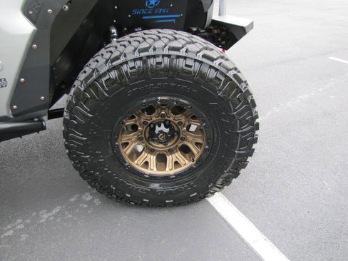 Used 2018 Jeep Wrangler Unlimited Sport S AWD/4WD image 25