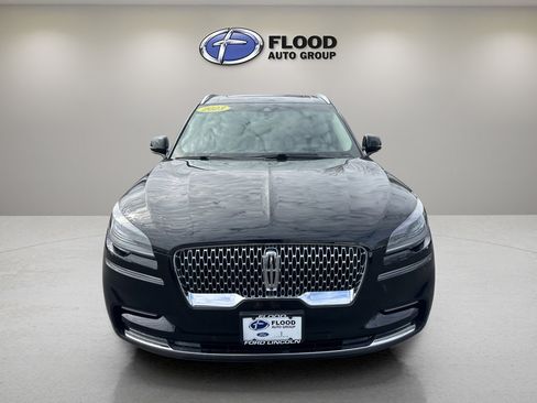 Used 2023 Lincoln Aviator Reserve w/ Equipment Group 201A image 2