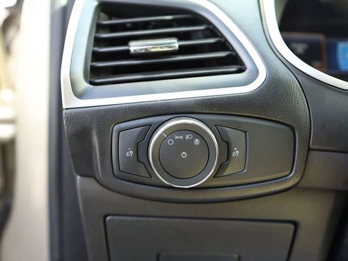 Used 2017 Ford Edge SEL w/ Equipment Group 201A image 14