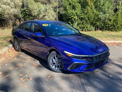 Used 2024 Hyundai Elantra SEL