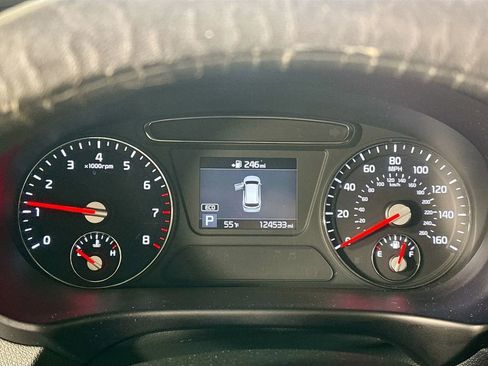 Used 2019 Kia Sorento FWD image 14