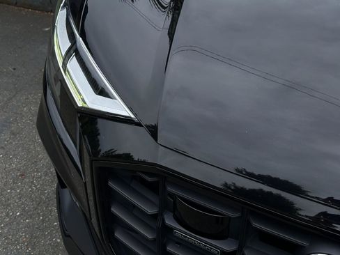 Used 2019 Audi Q8 Premium Plus w/ Premium Plus AWD/4WD image 35