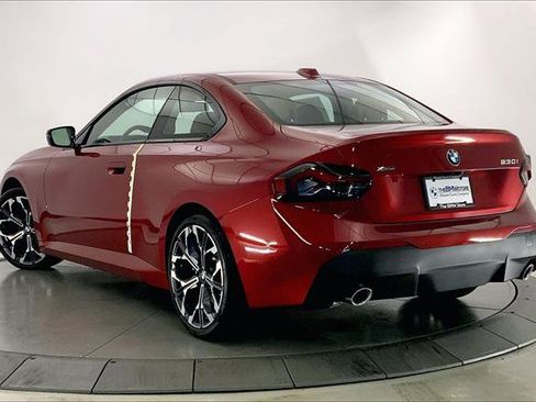 Used 2025 BMW 230i xDrive Coupe w/ Premium Package image 2