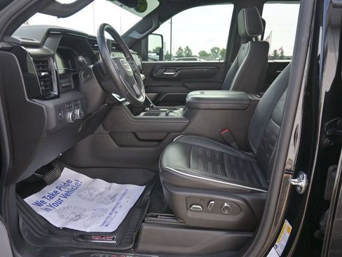 Used 2025 GMC Sierra 2500 AT4X AWD/4WD image 27