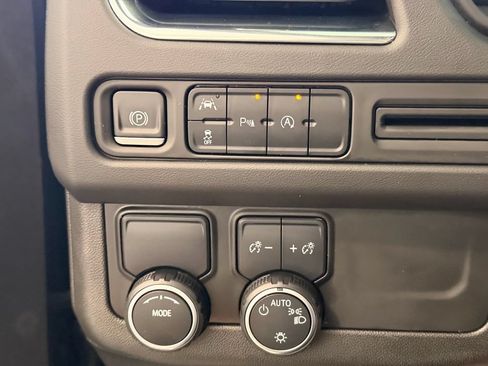 Used 2023 Chevrolet Tahoe Premier RWD image 25