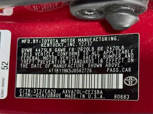 Used 2018 Toyota Camry SE FWD image 32