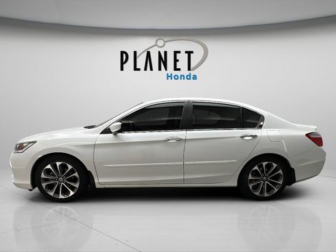 Used 2014 Honda Accord Sport image 5