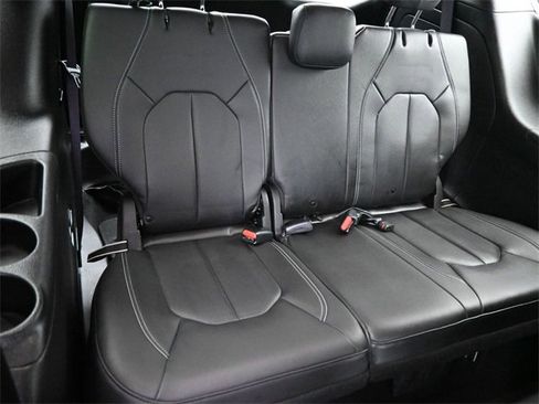 Used 2021 Chrysler Pacifica Touring-L w/ S Appearance Package image 42