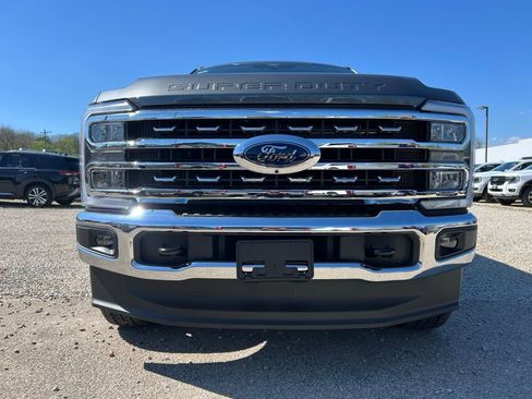 New 2026 Ford F250 Lariat image 3