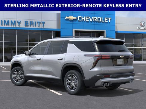 New 2026 Chevrolet Traverse LT FWD image 6