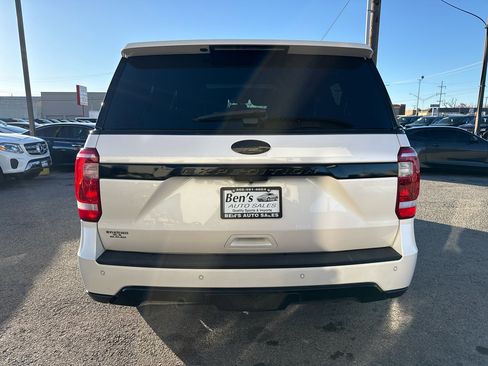 Used 2019 Ford Expedition Max XLT w/ Equipment Group 202A image 7