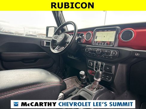 Used 2018 Jeep Wrangler Unlimited Rubicon w/ Dual Top Group image 44