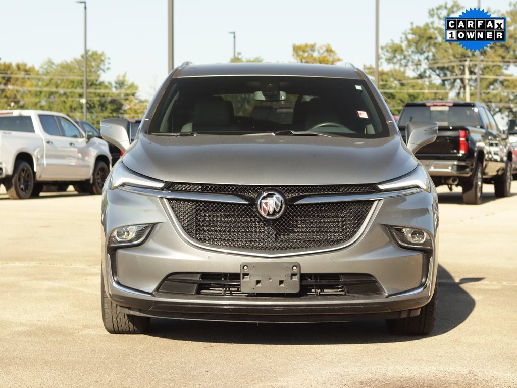 Used 2023 Buick Enclave Essence w/ Sport Touring Edition FWD image 2
