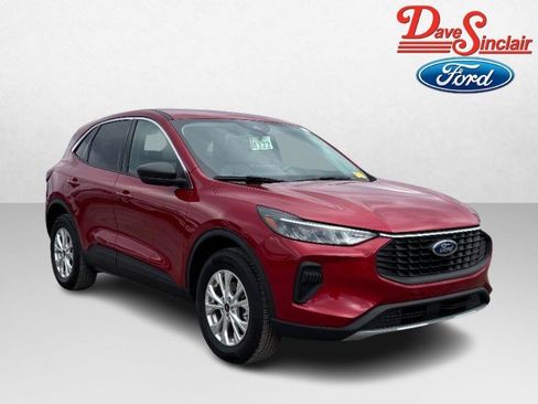 Used 2023 Ford Escape Active AWD/4WD image 4