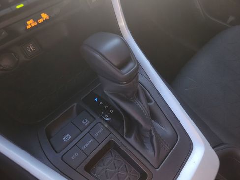 Used 2023 Toyota RAV4 XLE image 24