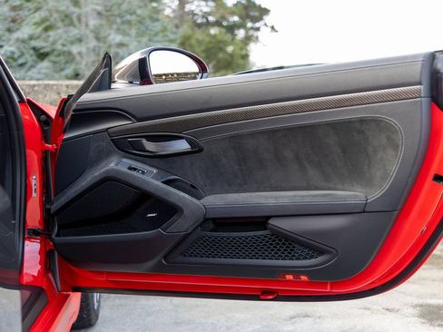 Certified 2023 Porsche 718 Cayman GT4 RS RWD image 47