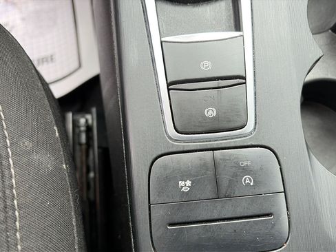 Used 2024 Ford Escape Active FWD image 17