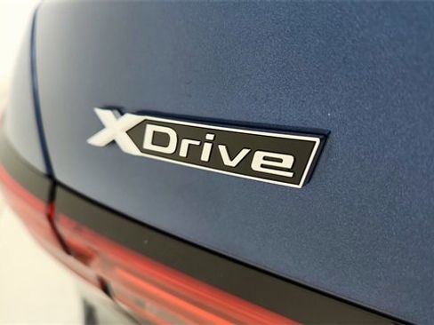 Used 2024 BMW 530i xDrive 530i xDrive w/ Premium Package image 18