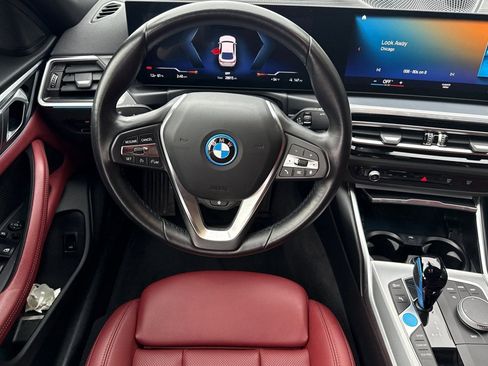 Used 2022 BMW i4 eDrive40 w/ Premium Package image 28