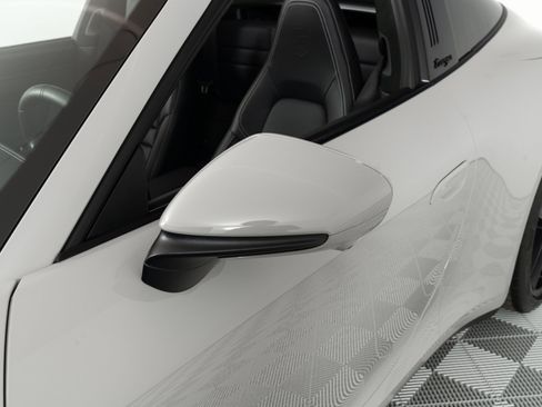 Used 2025 Porsche 911 Targa 4 GTS image 57