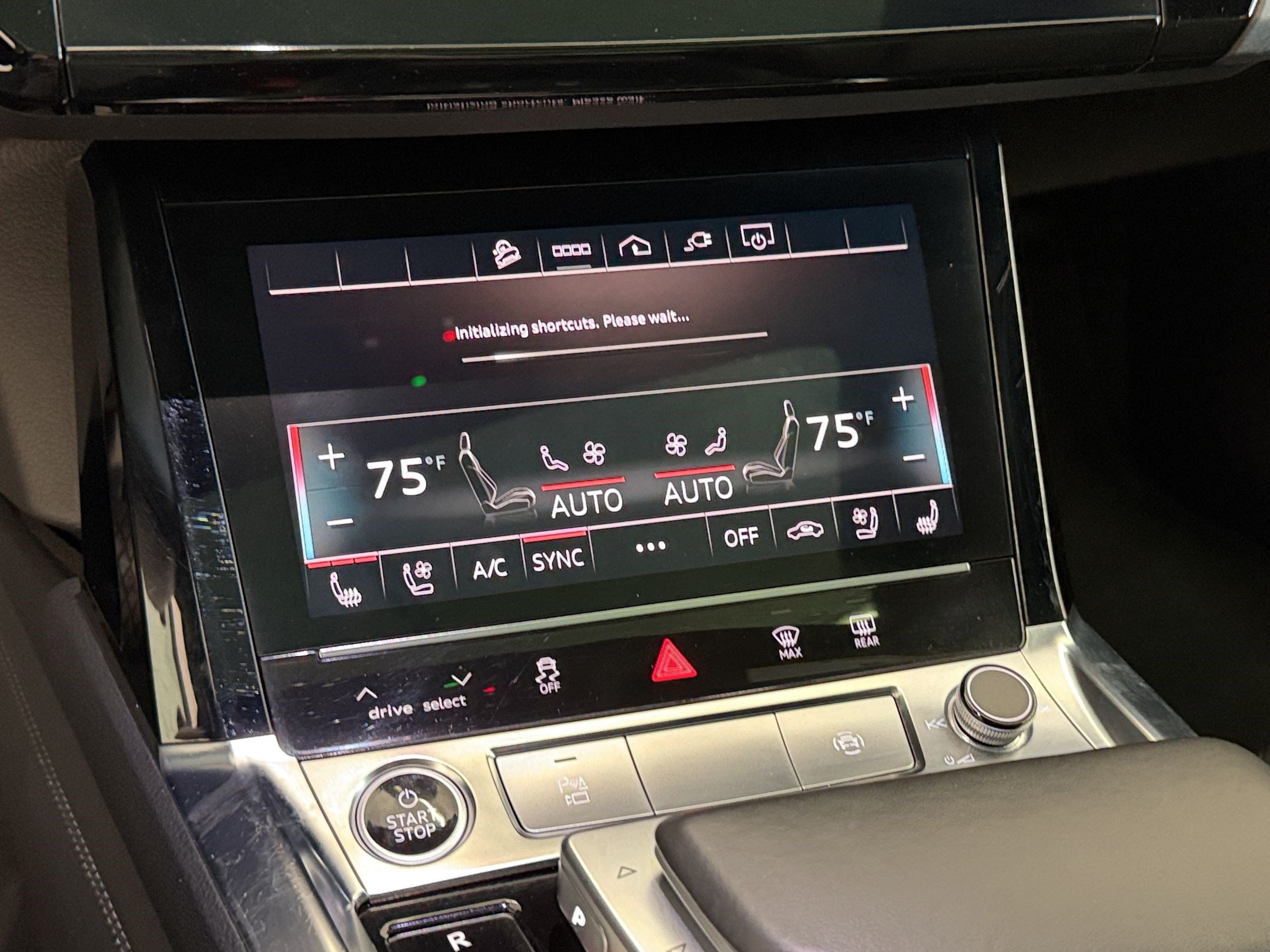 Used 2023 Audi e-tron Premium Plus w/ Premium Plus Package AWD/4WD image 21