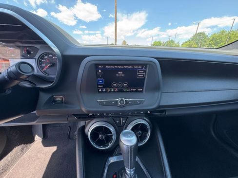 Used 2023 Chevrolet Camaro LT image 18