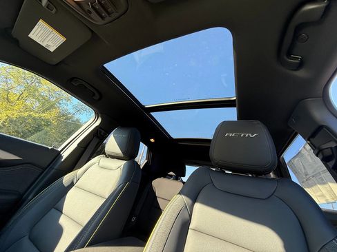 Used 2025 Chevrolet TrailBlazer ACTIV w/ Convenience Package image 22