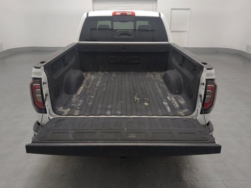 Used 2018 GMC Sierra 1500 SLT AWD/4WD image 29
