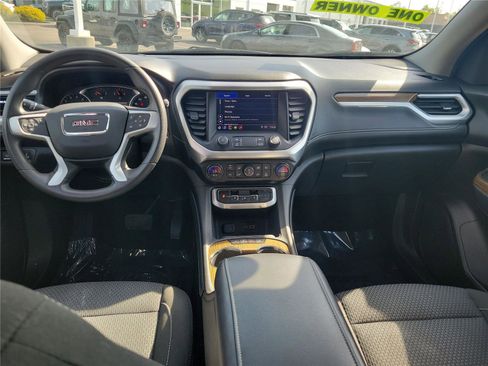 Used 2021 GMC Acadia SLE w/ Driver Convenience Package FWD image 11